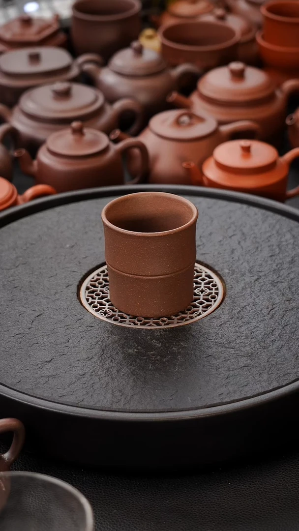 茶壶紫砂引流价 原矿鲨鱼皮段泥 110C 竹节杯