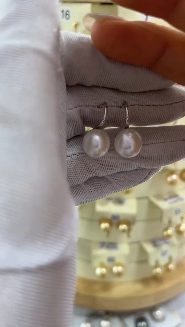 银S925镶嵌淡水珍珠耳饰10-11mm