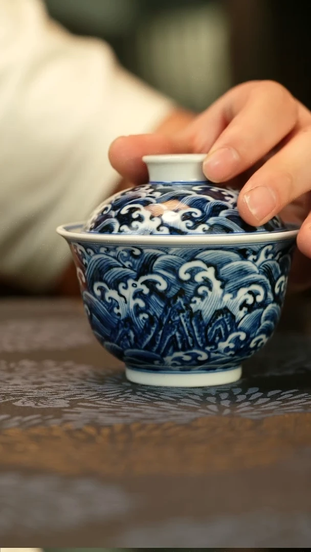 中式仿明江崖海水大盖碗