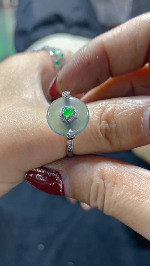 【闪购商品】翡翠戒指未镶嵌天然A货翡翠假一罚四（多样性发一件）