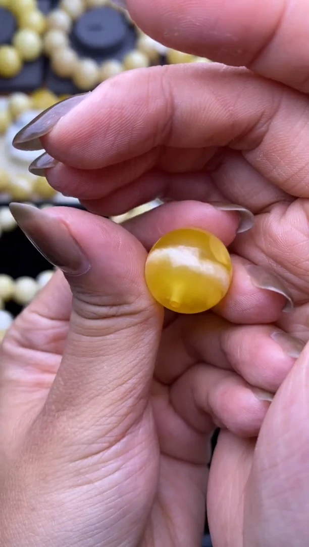 裸石琥珀未镶嵌大小姐珠宝5