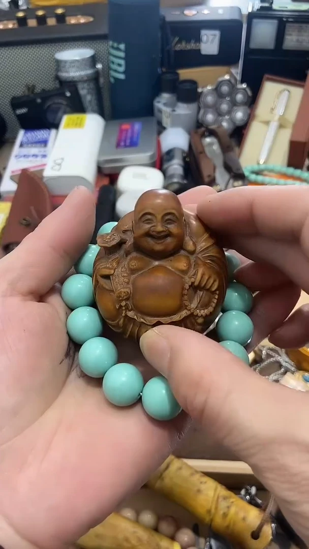 瓷片闪购商品  如图所示