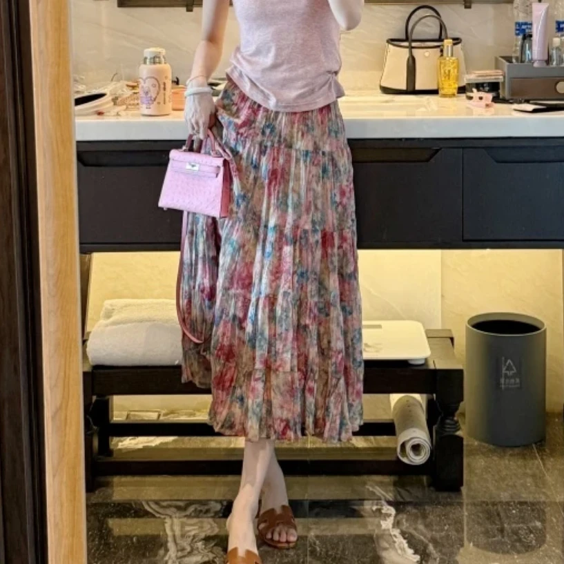 设计款温柔公主风碎花半身裙2025新款夏季时尚高腰松紧中长款裙子