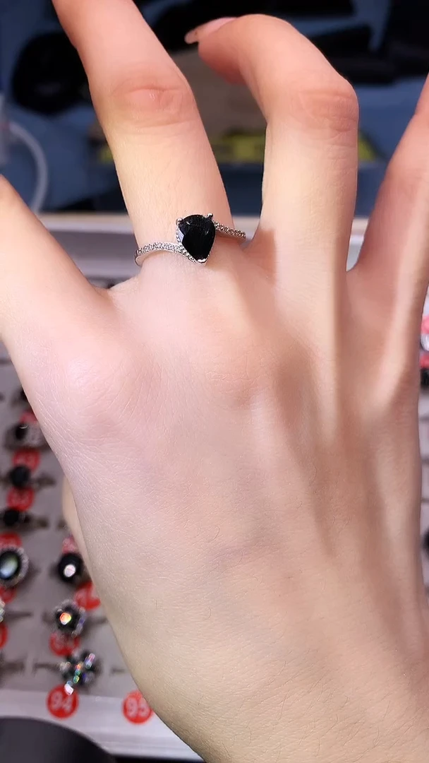 【闪购商品】蓝宝石戒指银S925镶嵌1111