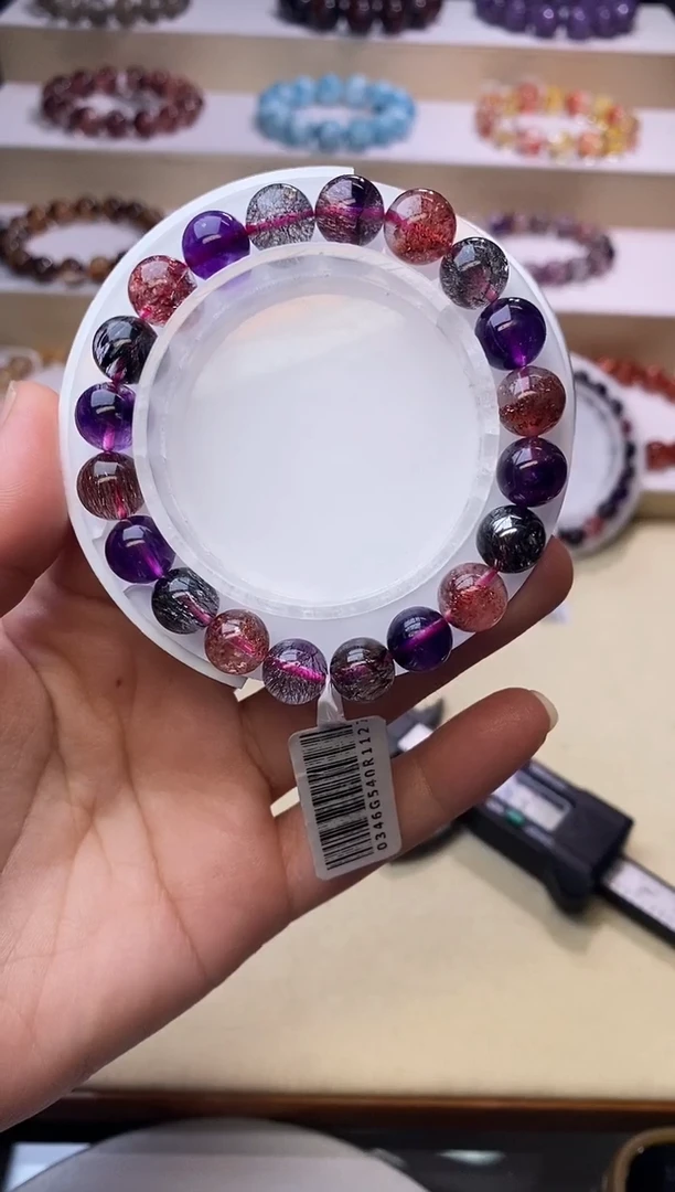 【闪购商品】水晶手链未镶嵌黑加仑超七9m+