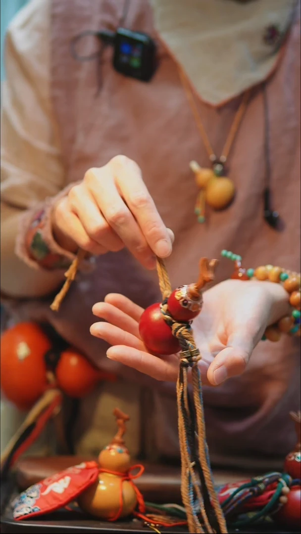 【路师傅原创手作天然葫芦】（一物一图编号86