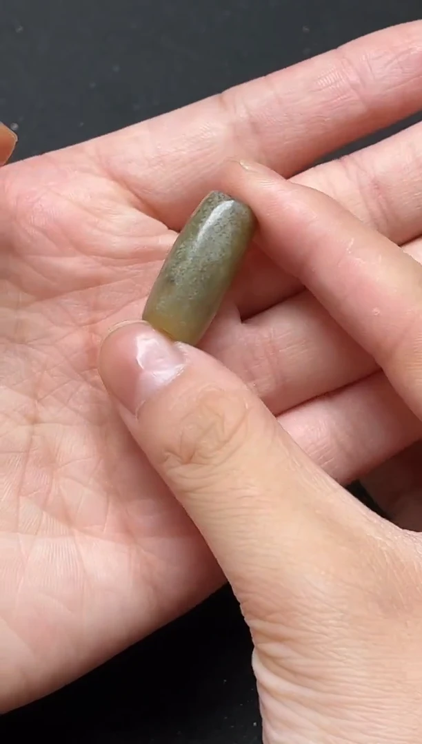 和田玉未镶嵌颈饰9