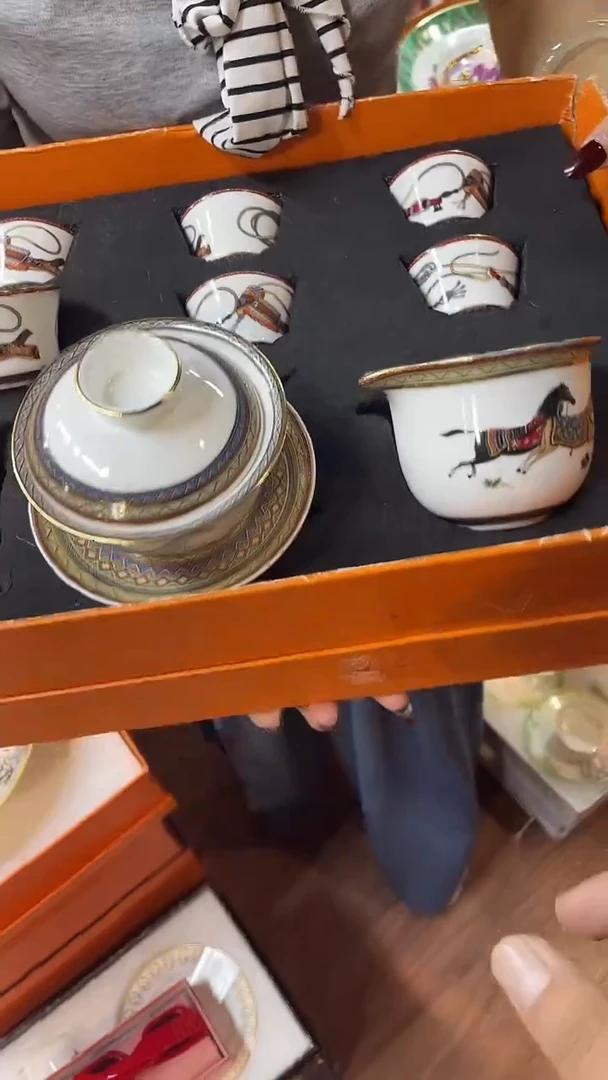 杯鸿辉家品牌瓷器，京东包邮！