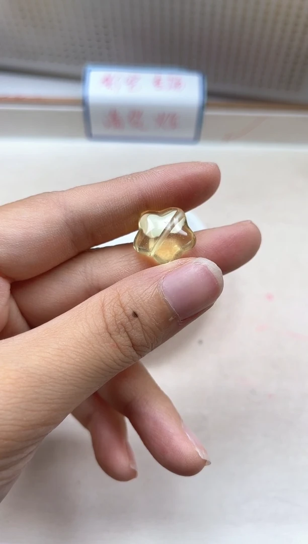 水晶珠宝半成品未镶嵌M499 黄水晶 星星1个9.9元