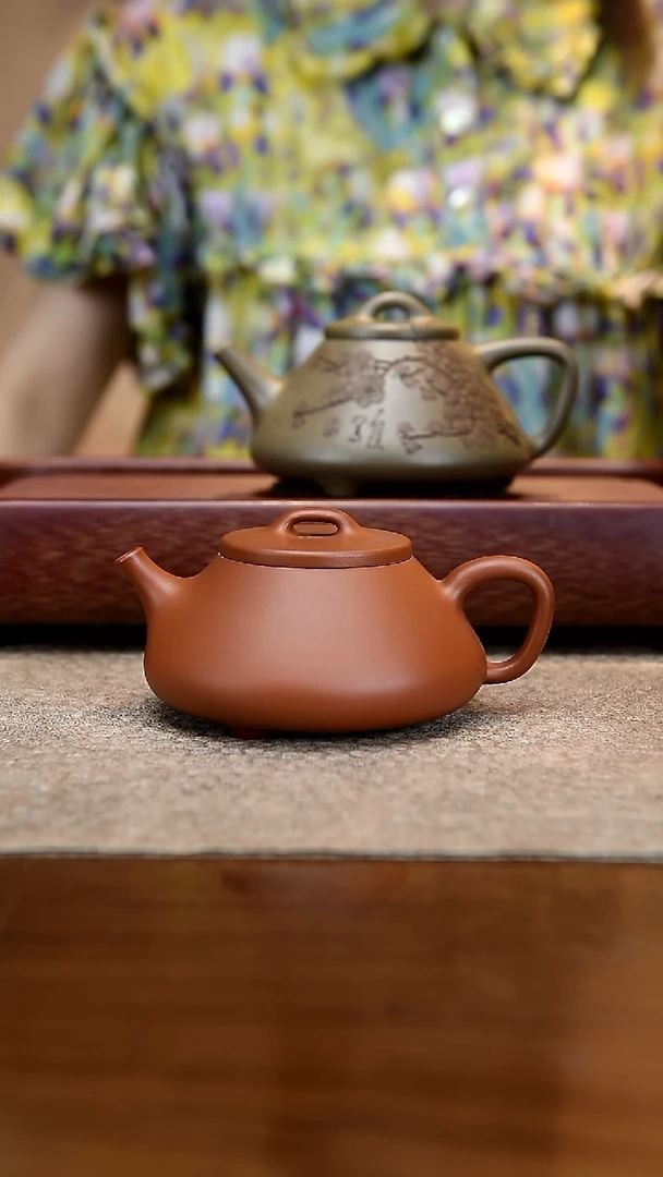 茶壶朱泥实力派陶手王云中老师作品《心舟石瓢》