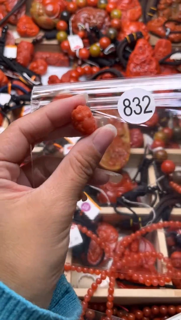 【闪购商品】南红玛瑙珠宝奇石未镶嵌832