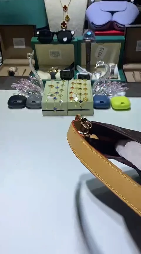 瓷片生活的本意就是开心@@1
