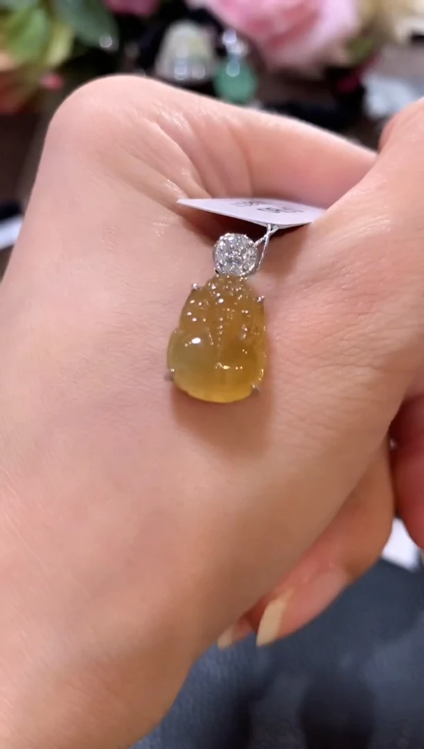 吊坠(不含链)18K金镶嵌翡翠m40