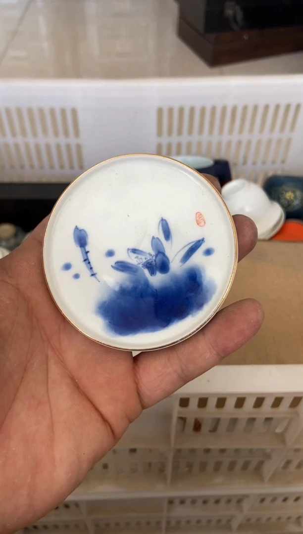 杯无运费险有瑕疵的摄影的产品有使用过的痕迹有点脏介意勿拍
