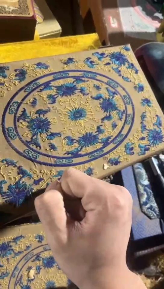 香榧木 1个开封卡其色圆圈长方形大盒子