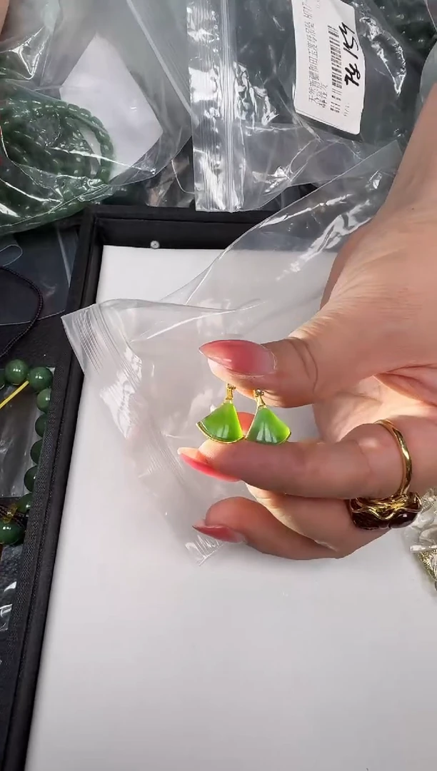 颈饰未镶嵌和田玉78