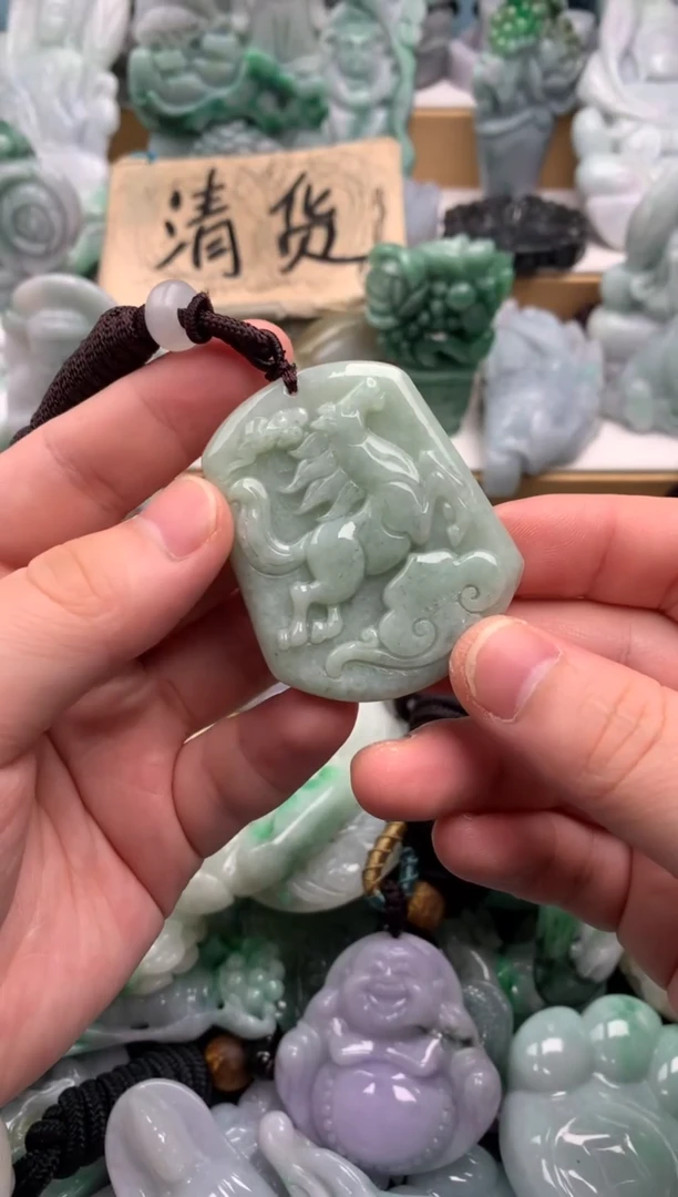 吊坠(不含链)未镶嵌翡翠1