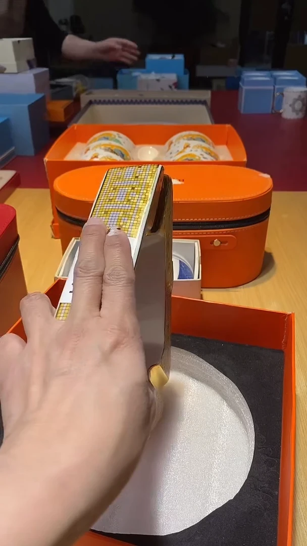 瓷片生活的本意是开心啊@@1