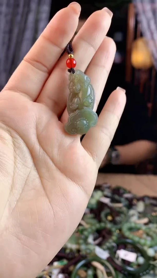 【闪购商品】和田玉挂件未镶嵌多样性发货拍一发一