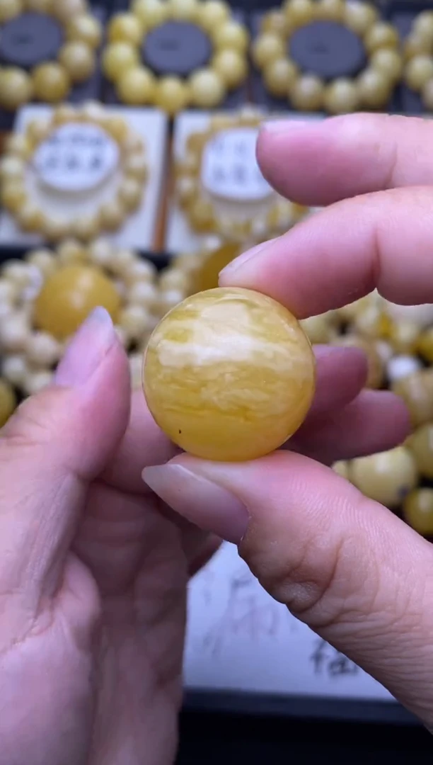 裸石琥珀未镶嵌大小姐珠宝严选36