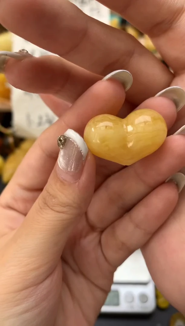 琥珀未镶嵌珠宝奇石142琥珀蜜蜡微瑕