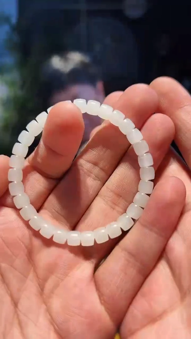 【闪购商品】和田玉手串未镶嵌6+