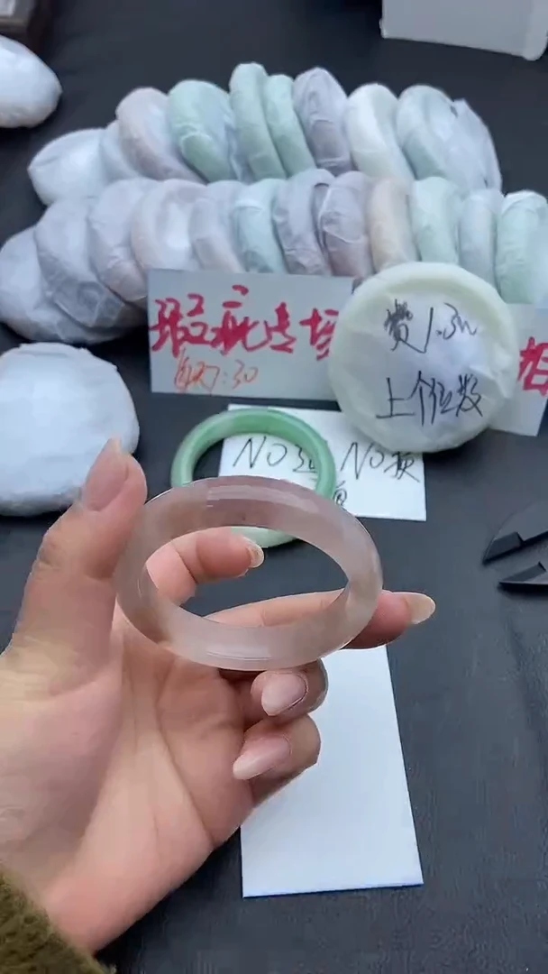 未镶嵌手镯石英质玉瑕疵65+52/53