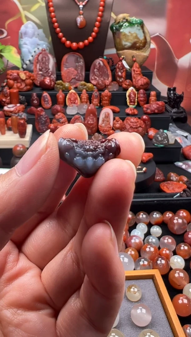 未镶嵌三通南红玛瑙刘*鹏三通