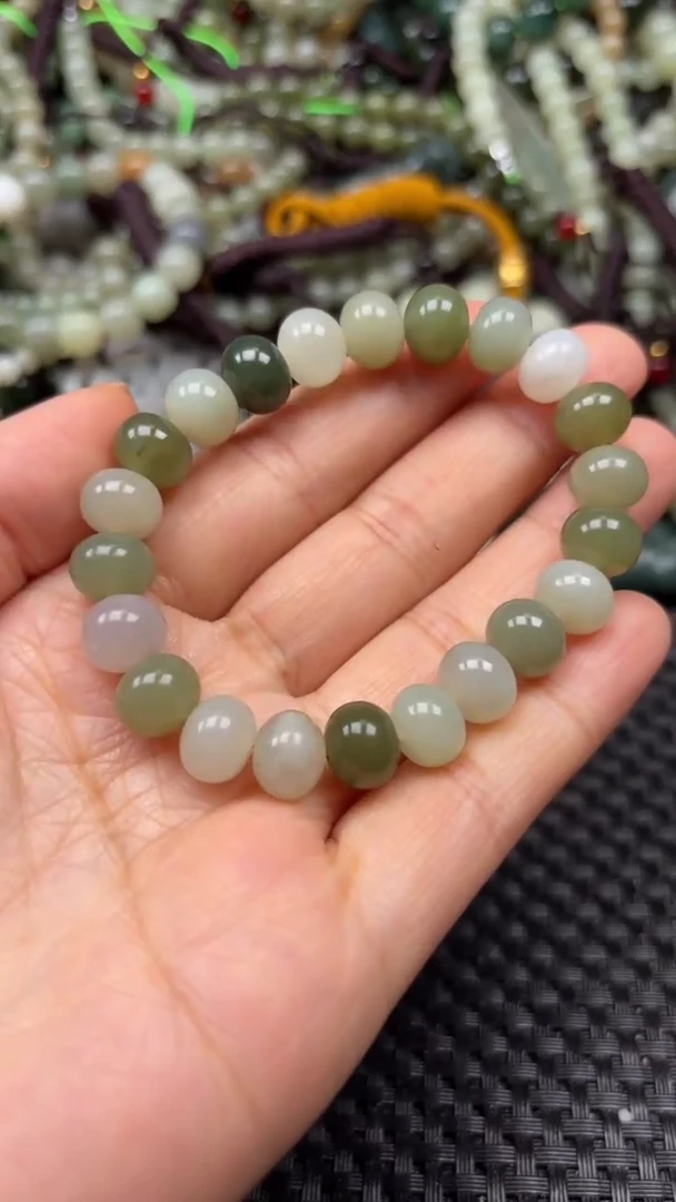 【闪购商品】和田玉颈饰未镶嵌.