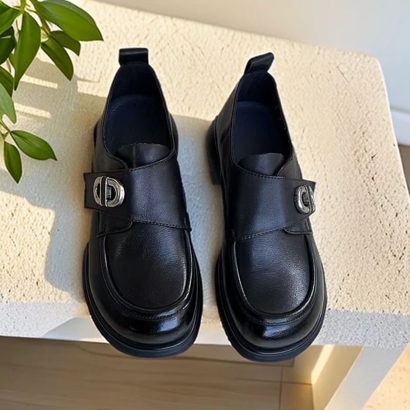 头层牛皮新款时尚舒适休闲百搭轻质软底透气可调节英伦风乐福鞋