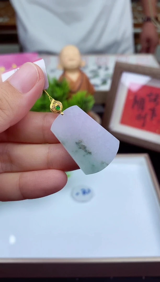 吊坠(不含链)18K金镶嵌翡翠吊坠多样性发其一@@CMT