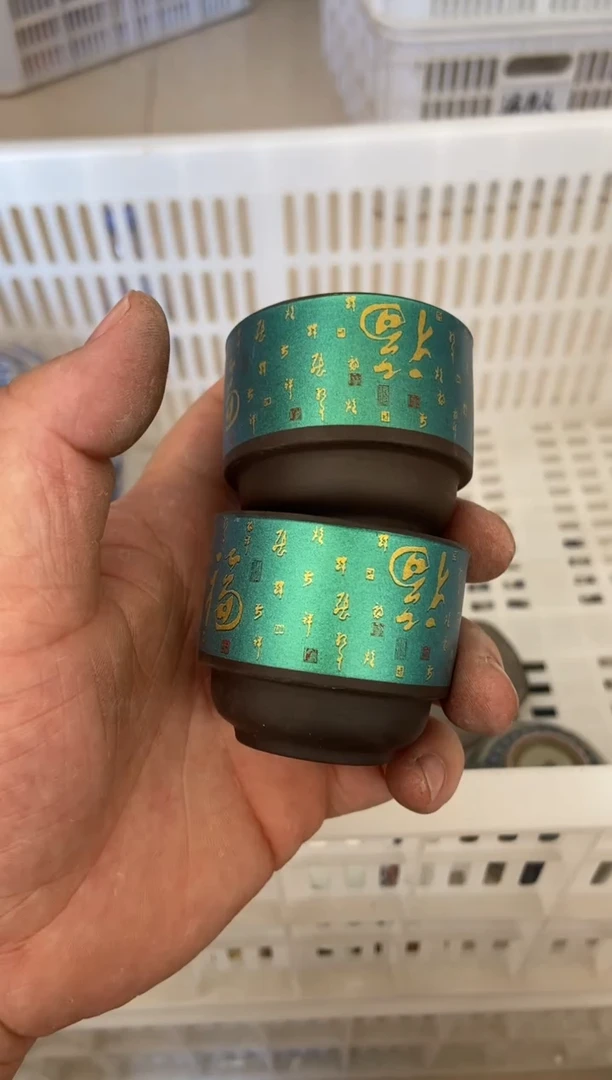 无运费险有瑕疵的摄影的产品有使用过的痕迹有点脏介意勿拍