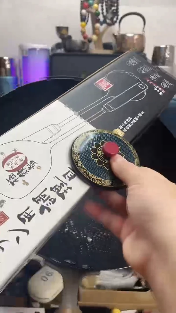 瓷片闪购商品 如图所示