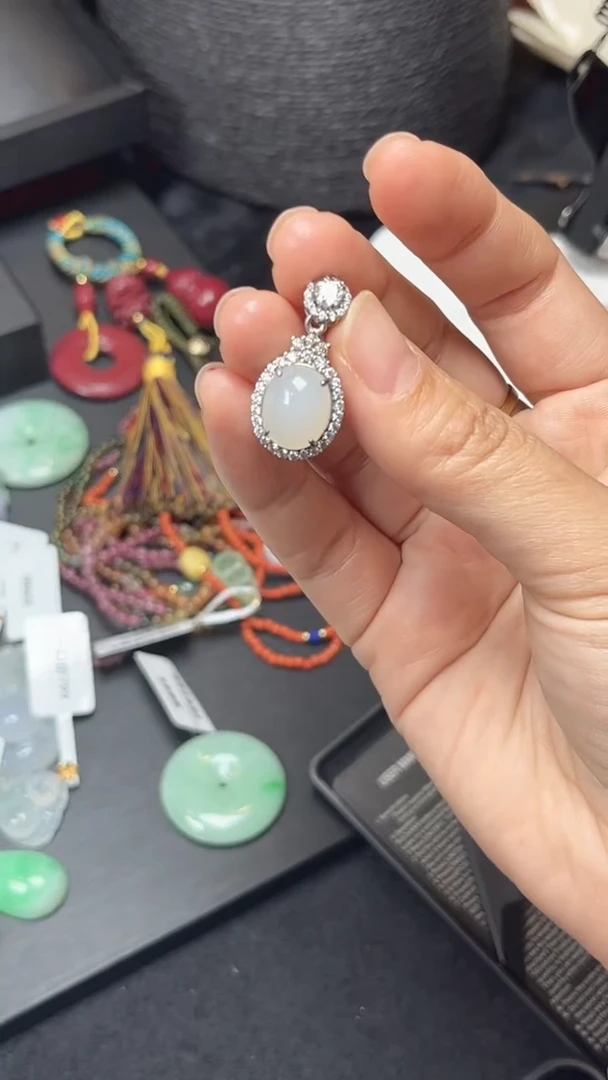 吊坠(不含链)银S925镶嵌翡翠吊坠
