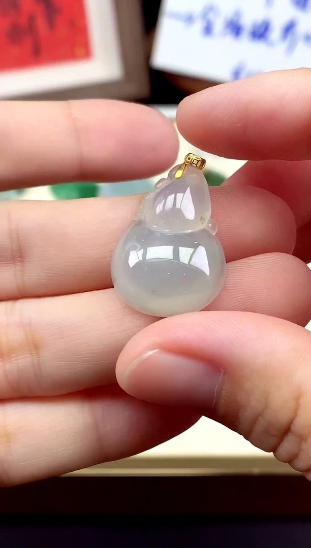 吊坠(不含链)18K金镶嵌翡翠葫芦@@CMT