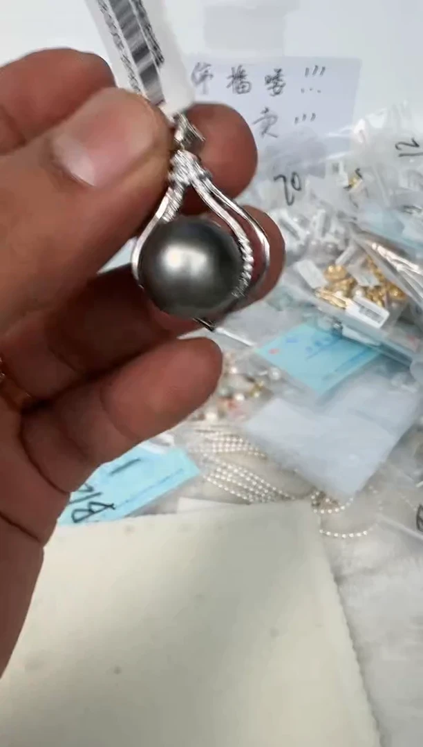 颈饰银S925镶嵌海水珍珠吊坠