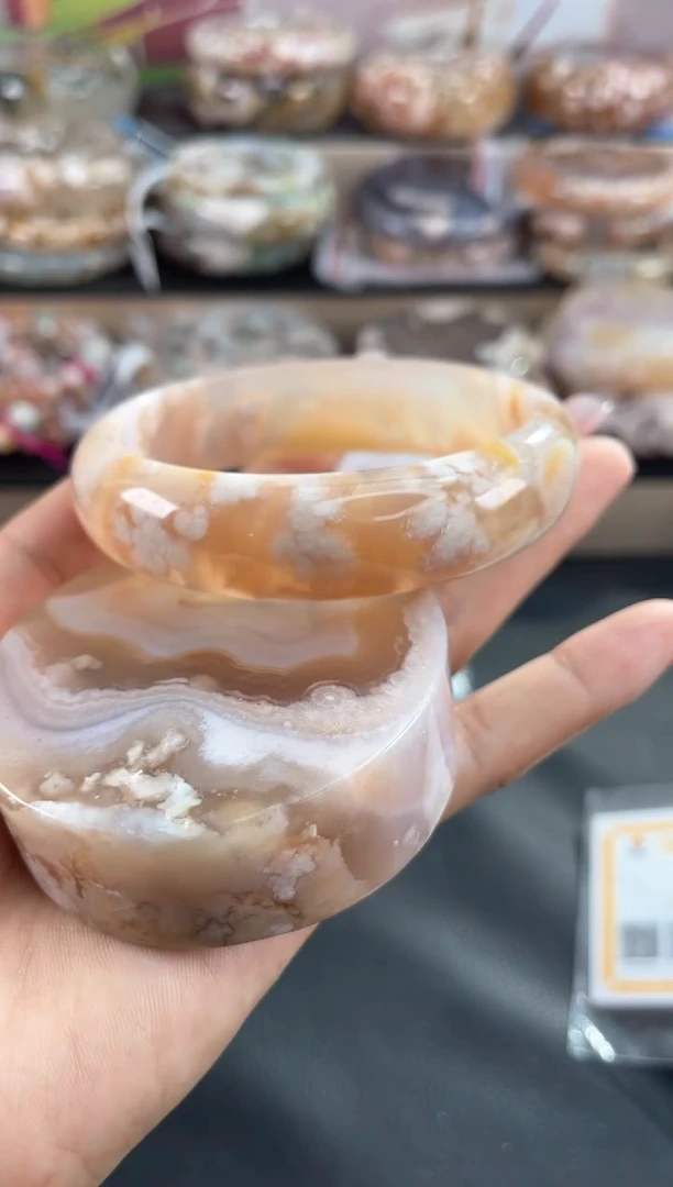 未镶嵌手镯石英质玉67（镯心赠品 不保证完美）