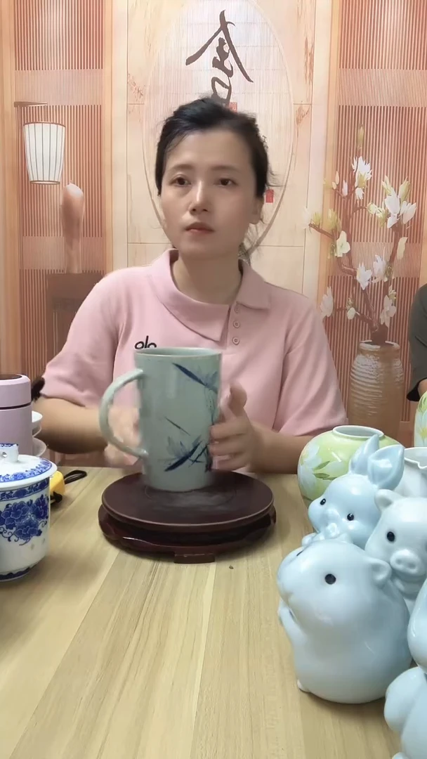 瓷手绘兰花陶泥杯1个