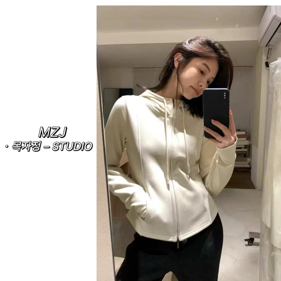 木子静−「升级小蛮腰」轻暖连帽双拉链小暖炉上衣-2382