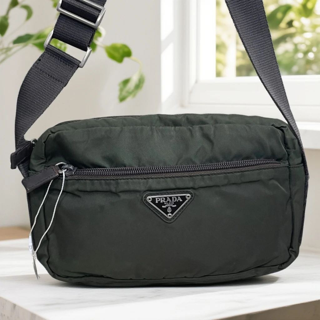 95新 Prada/普拉达 暮野/普拉达斜挎相机包/10008