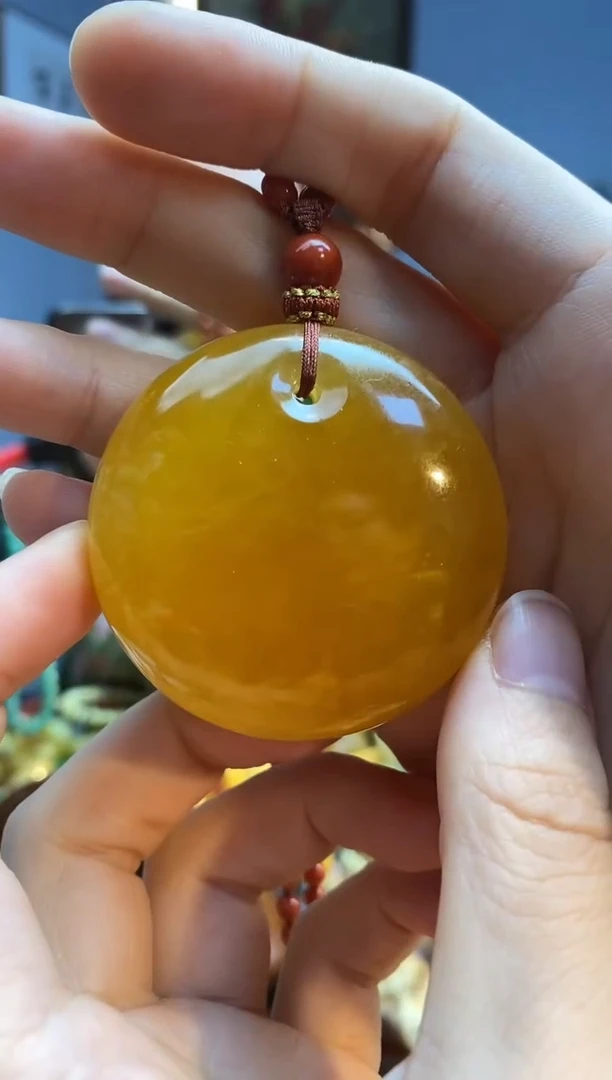 琥珀颈饰未镶嵌项链