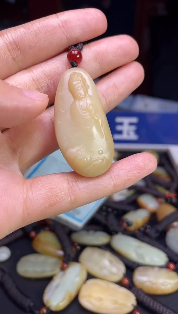 颈饰未镶嵌和田玉123