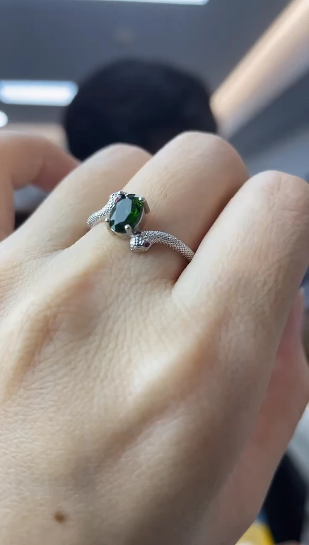 【闪购商品】透辉石·未镶嵌多样性一件发货