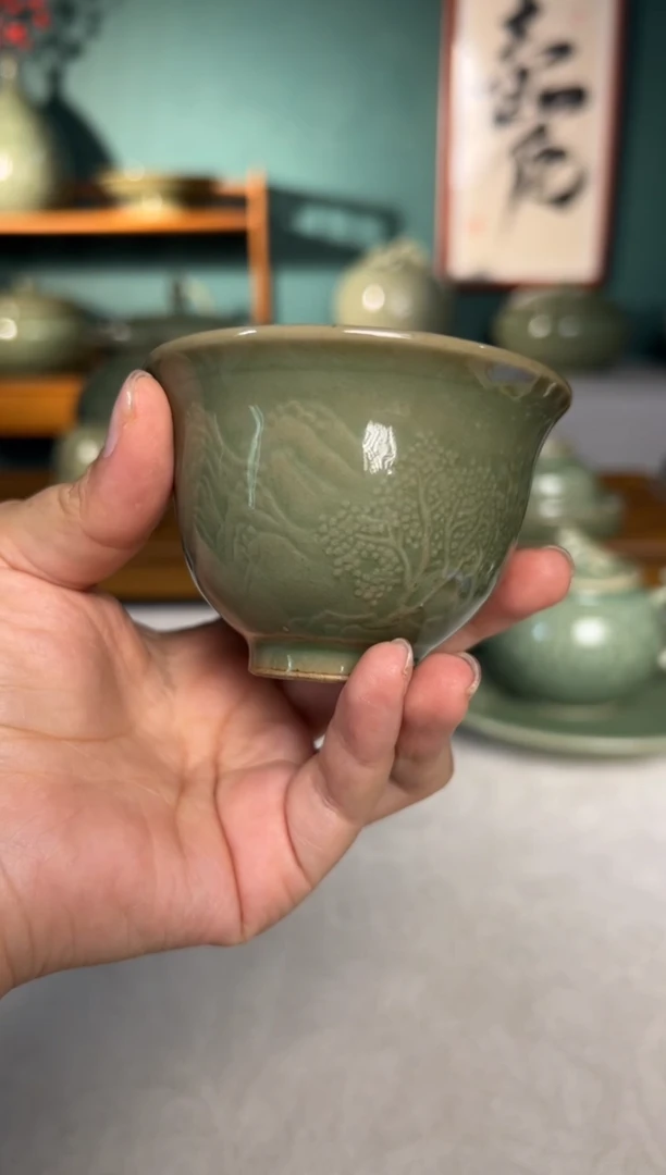 其他耀州窑秘色山水铃铛杯1只