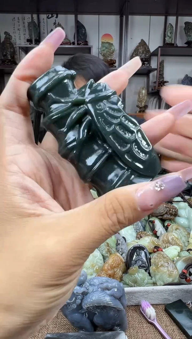 未镶嵌和田玉把件1