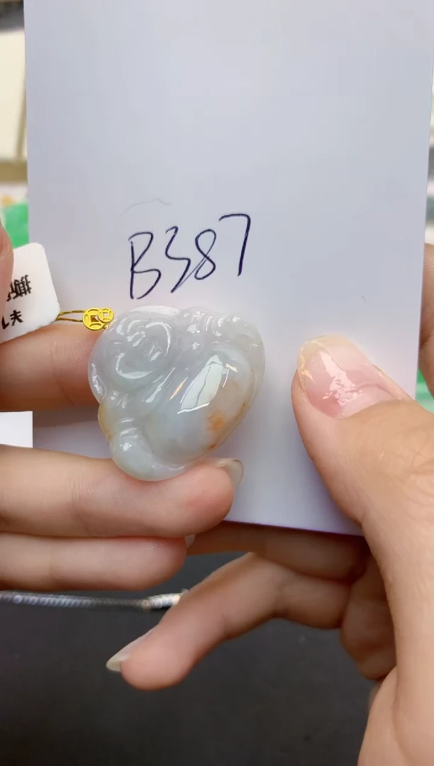 翡翠18K金镶嵌颈饰天然缅甸A货翡翠