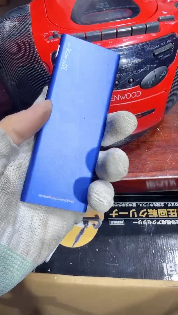 8新蓝*   081中古商品，瑕疵品，不保好坏。
