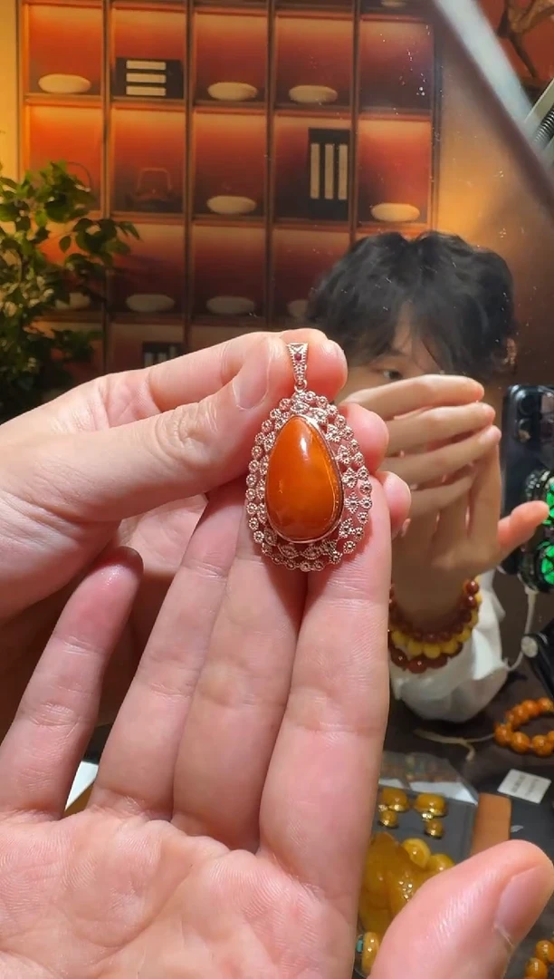 蜜蜡颈饰银S925镶嵌0843天然蜜蜡珠宝奇石