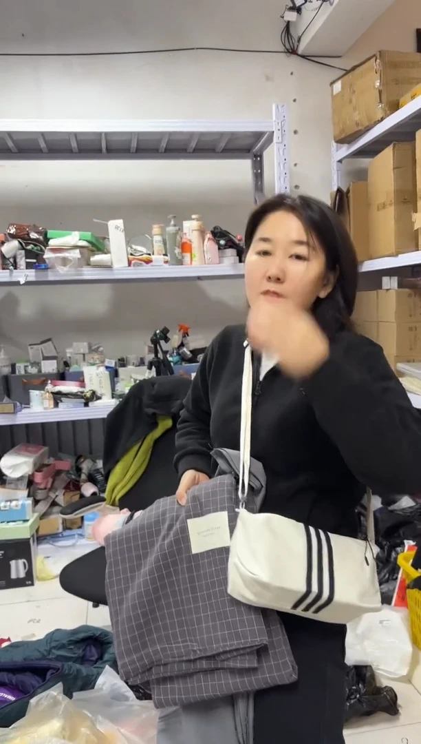 PU上车啦 宝宝们抓紧时间去下方链接拍吧  四件套 蓝色