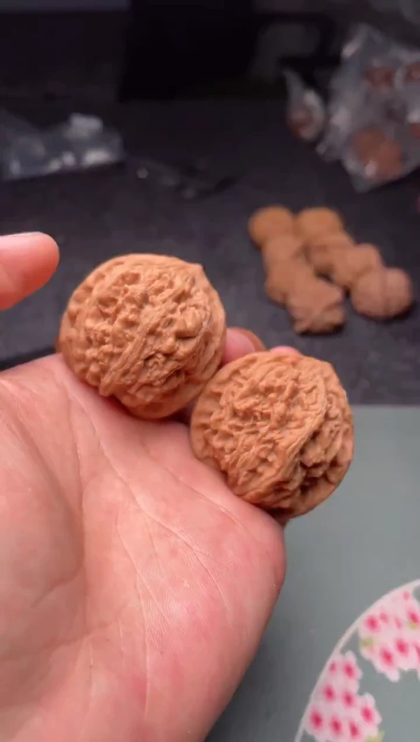 把件文玩核桃a181   牡丹    41尺